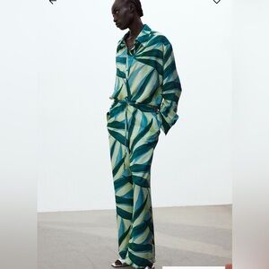 H&M Crinkled Tropical Shirt